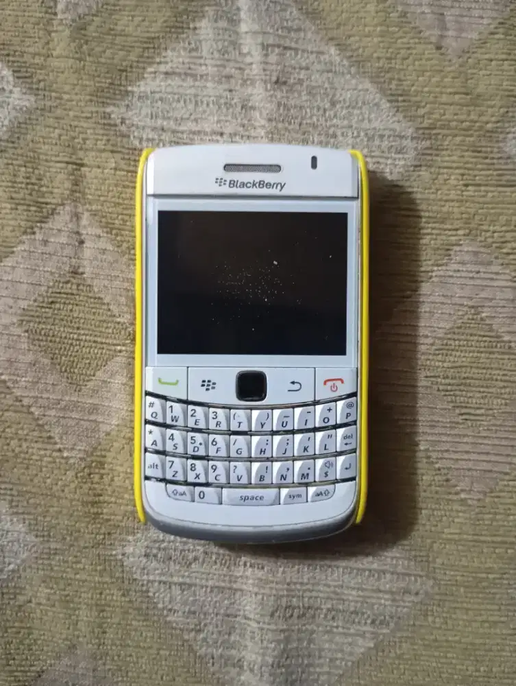 Blackberry bold 9780