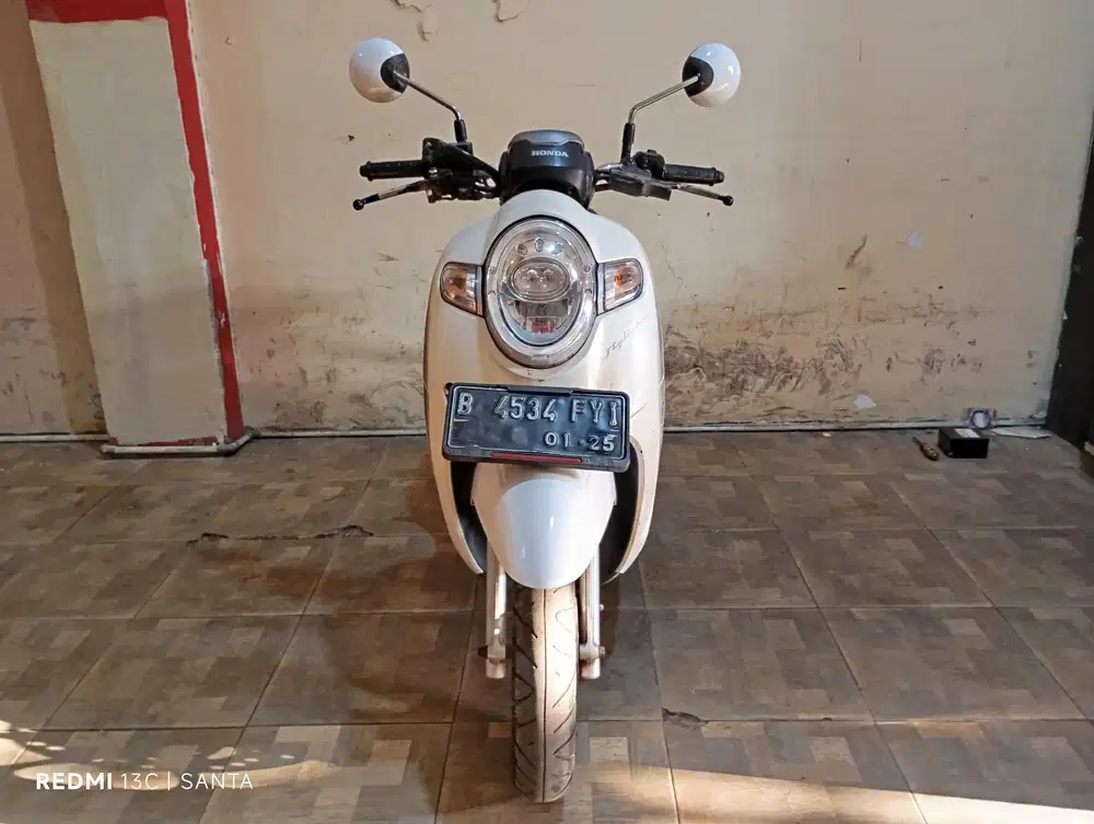 Scoopy donat 2019. Gratis balik nama