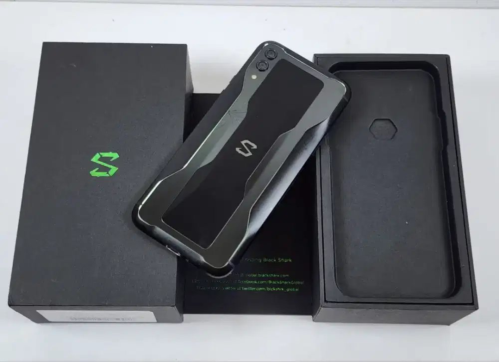 Xiaomi Black shark 2 128GB HP khusus game