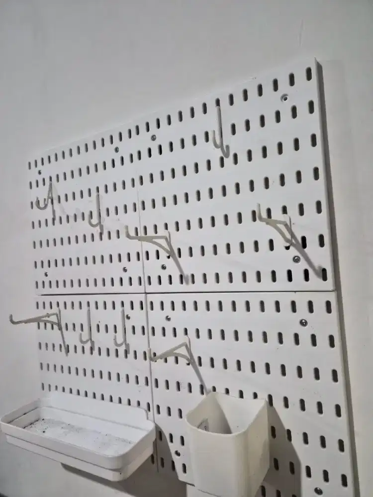 Pegboard set (4 kotak) guninco
