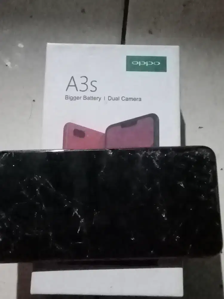 Oppo a3s ram 6/128