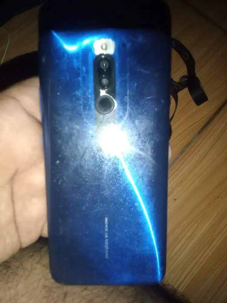 Redmi 8 4/64 custom rom android 15