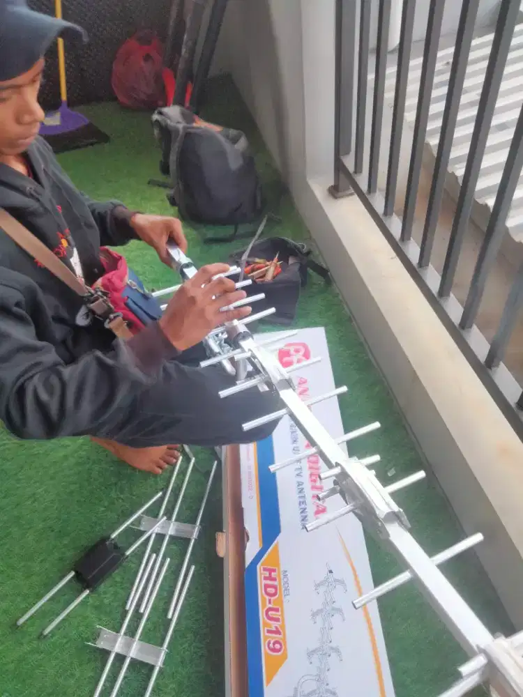 Jasa' Pasang Antena tv dgital