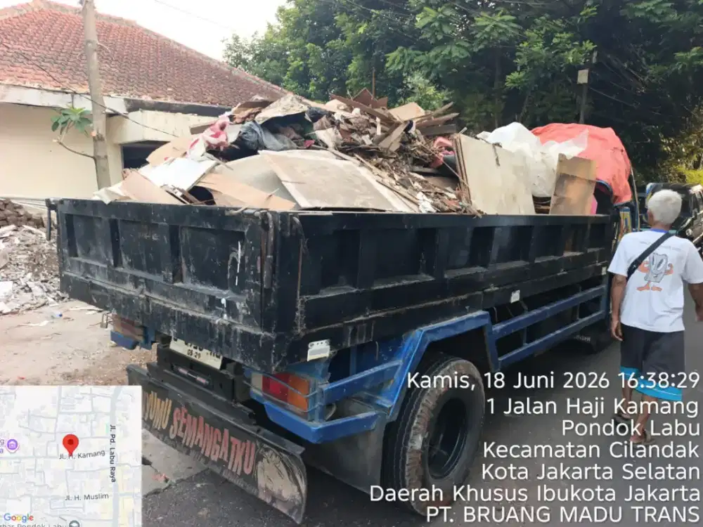 Jasa angkutan puing dan buang sampah