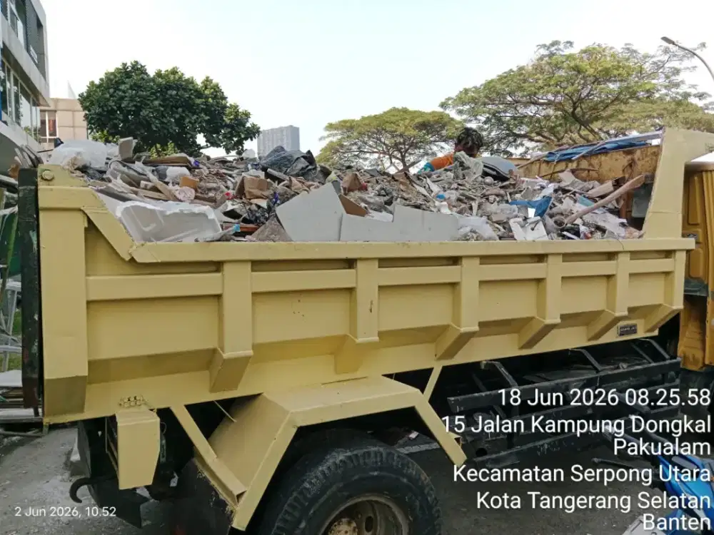 Jasa buang puing tanah dan urugan