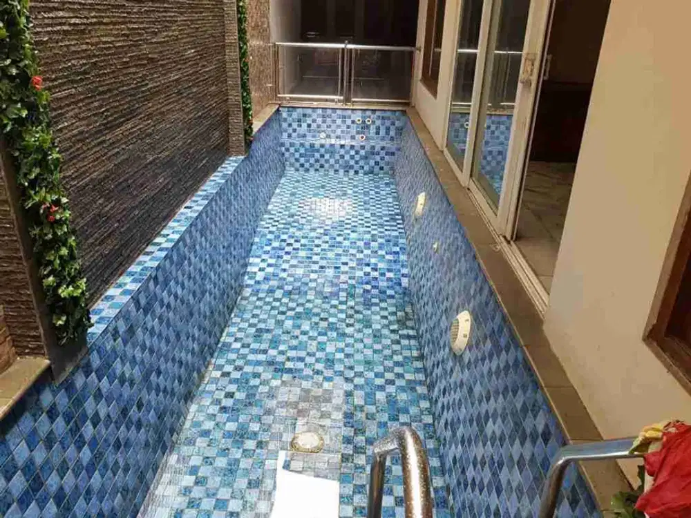 RUMAH MEGAH + KOLAM RENANG DI ERAMAS 2000 PONDOK KOPI