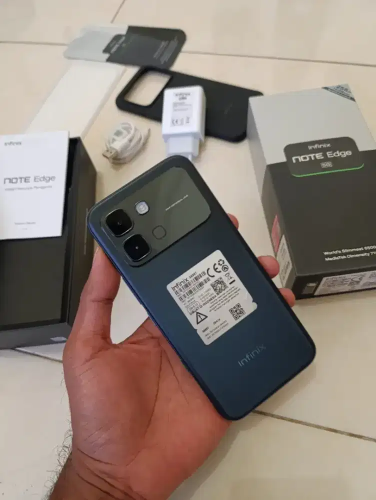 Infinix Note Edge 5G 16/256 Fullset Superr..Tt ajukan