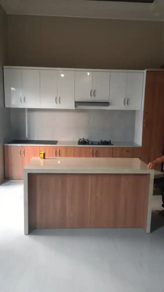 Kitchen set minimalis permeter