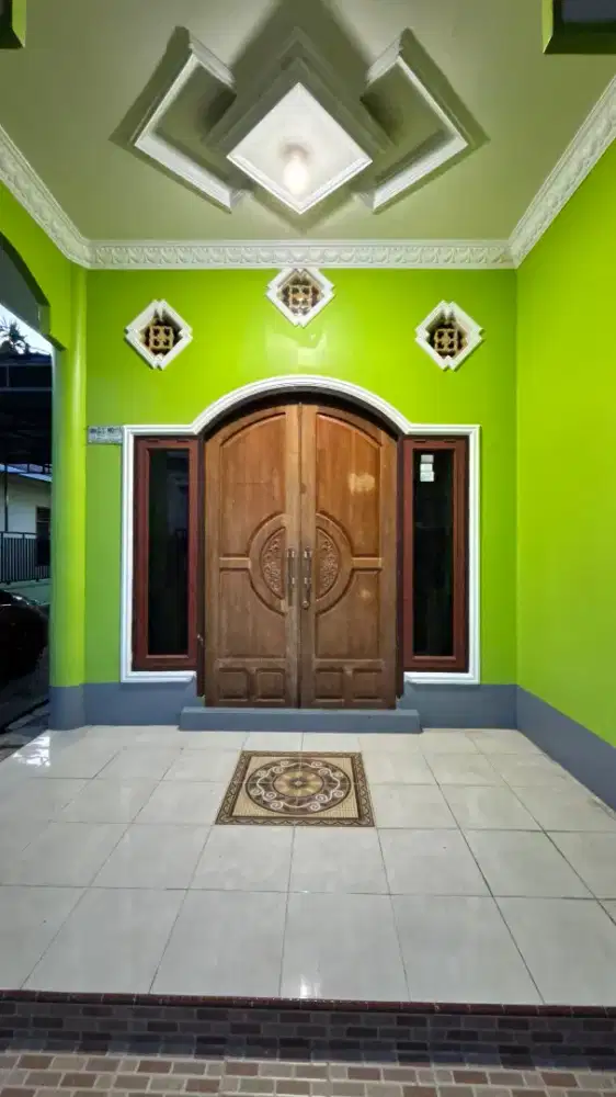 Disewakan Rumah pertahun beserta isi