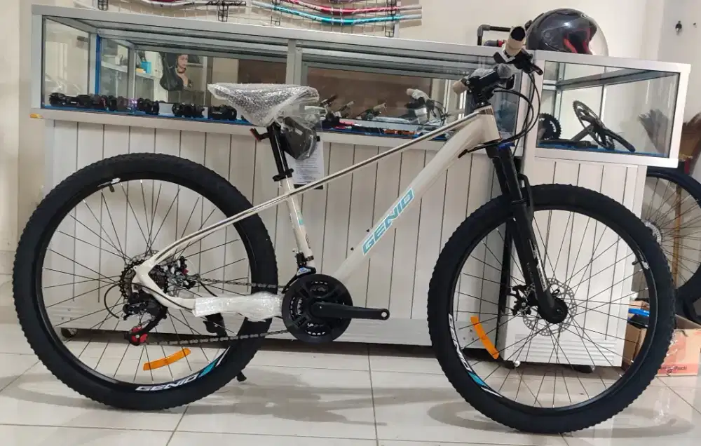 Sepeda MTB BARU merk Genio Offlane