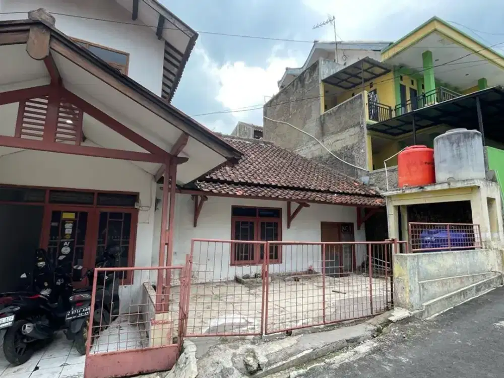 Dijual Rumah Nyaman & Strategis di Pasirlayung Bandung