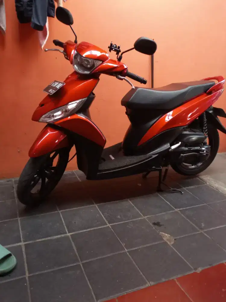 Mio j tahun 2012