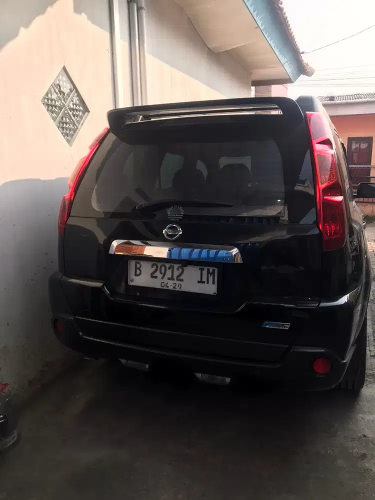 Nissan X-Trail 2009 Bensin