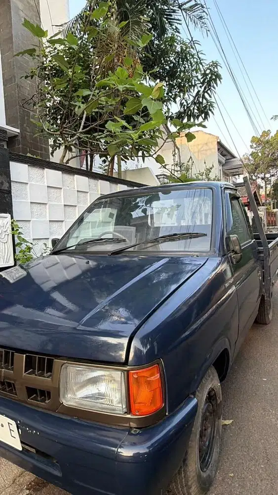 Isuzu Panther box 1997 Diesel