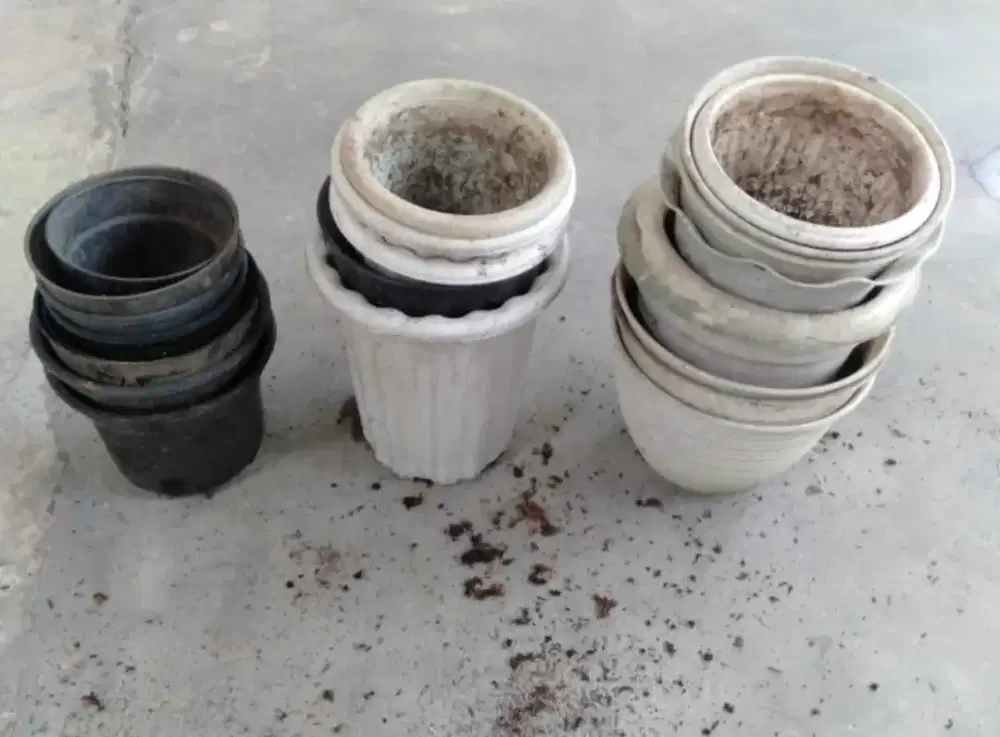 Pot tanaman/bunga