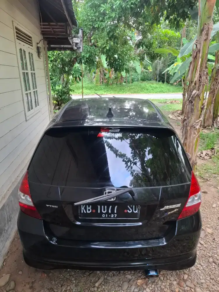 HONDA JAZZ MATIC VTEC TAHUN 2005
