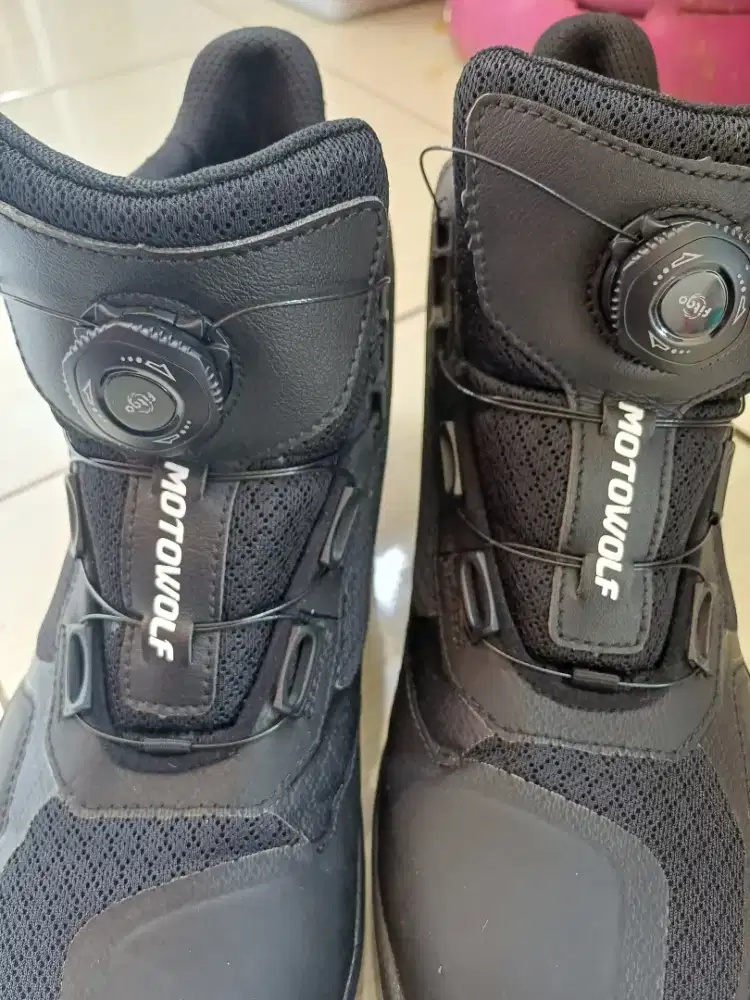 Sepatu Touring Motor ukuran nomer 42