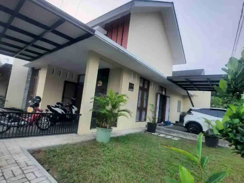 Rumah mewah hook asri perum Baturaden Purwokerto
