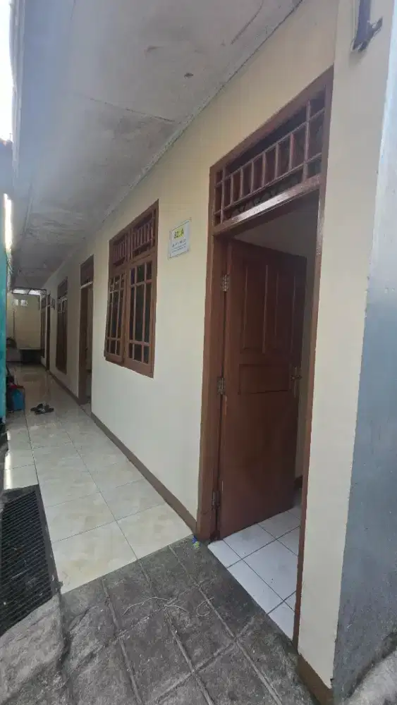 Kontrakan Pak Suryadi di area Lenteng Agung, Kebagusan, Ragunan