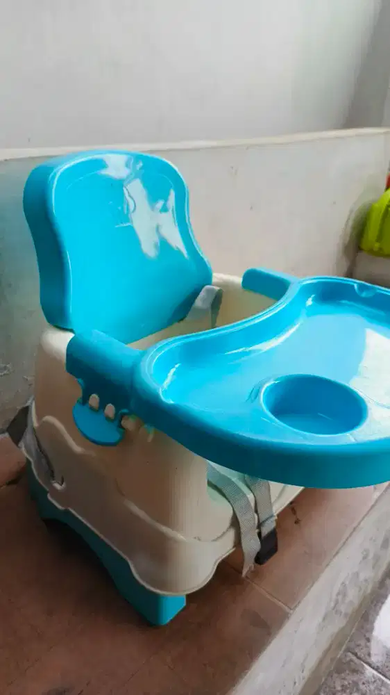 Baby chair portable