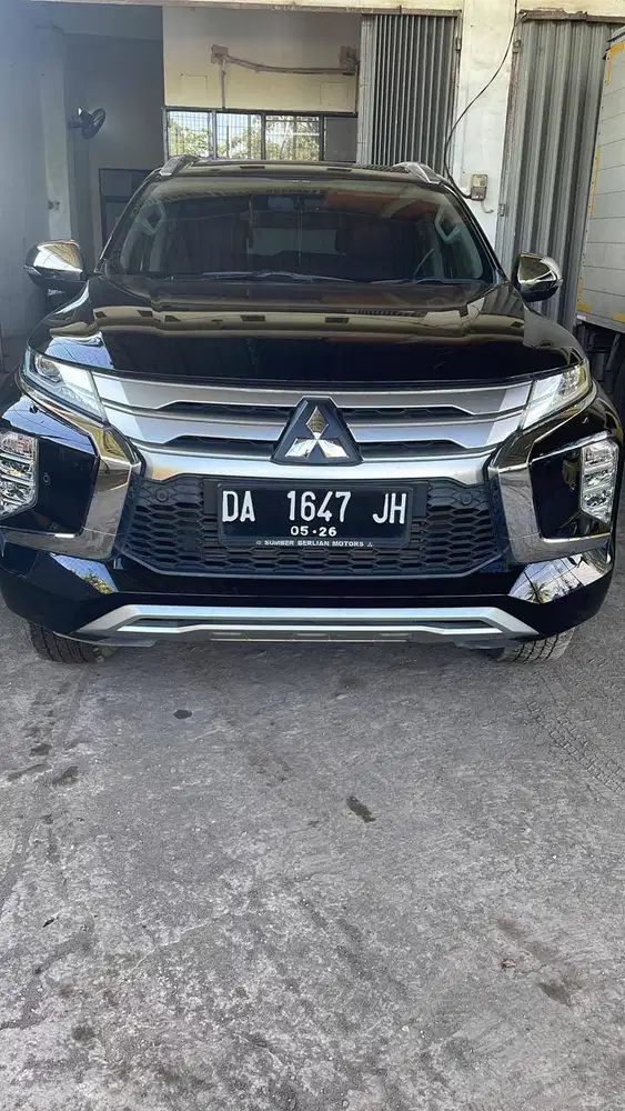 DIJUAL CEPAT MOBIL PAJERO SPORT HITAM MIKA TAHUN 2021