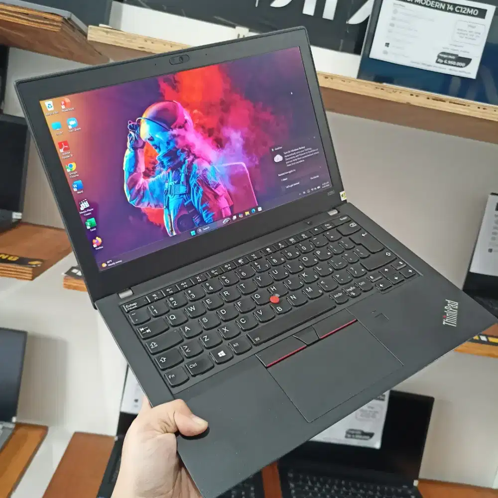 Laptop bekas Lenovo Thinkpad X280 Intel Core i5-Gen8 Ram 16 GB