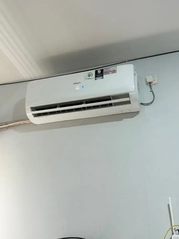 Dijual AC Merk Aqua Super Dingin