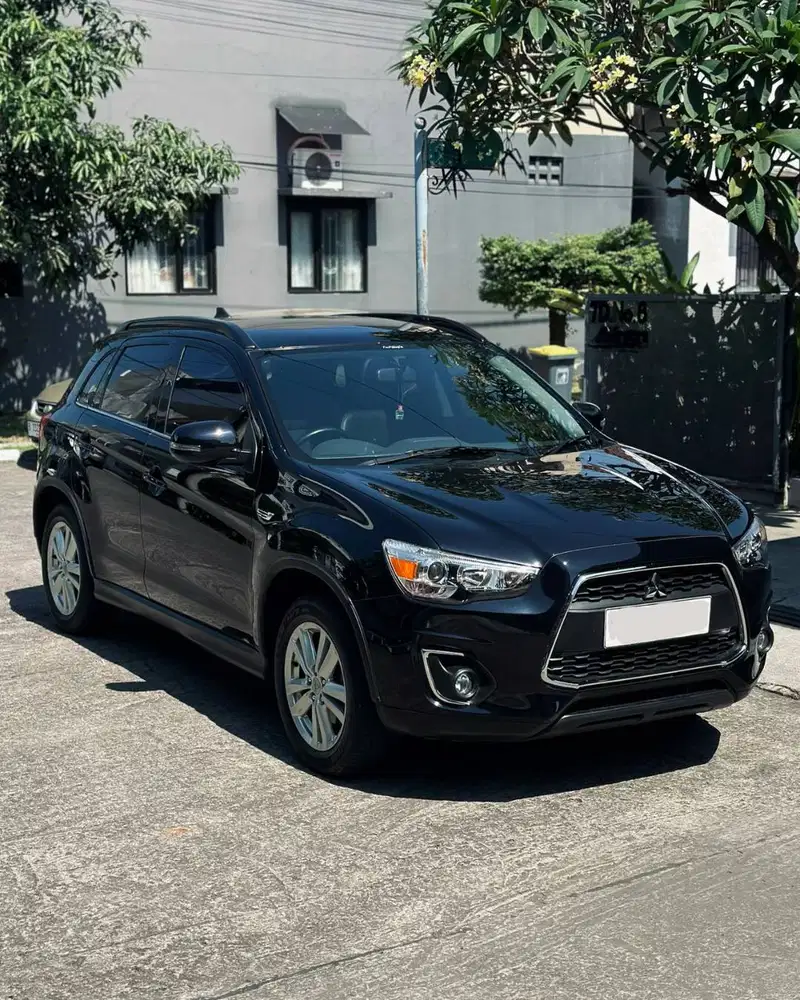 Mitsubishi Outlander PX Hitam 2014 Low KM