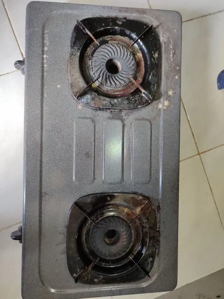 Kompor 2 tungku