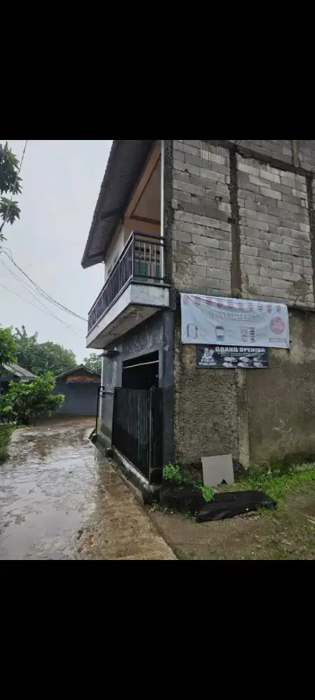 Dijual Cepat Dan Murah ! Rumah 2 Lantai