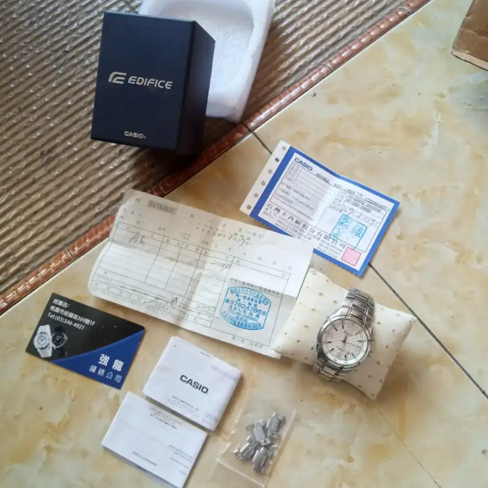 Jam tangan casio