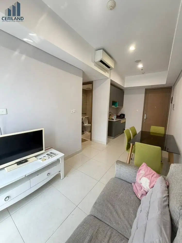 disewakan 3 Bed Apartemen Taman Anggrek Residence Full Furnished