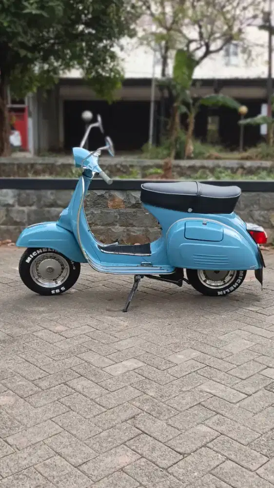 VESPA SUPER 70 tahun 1970