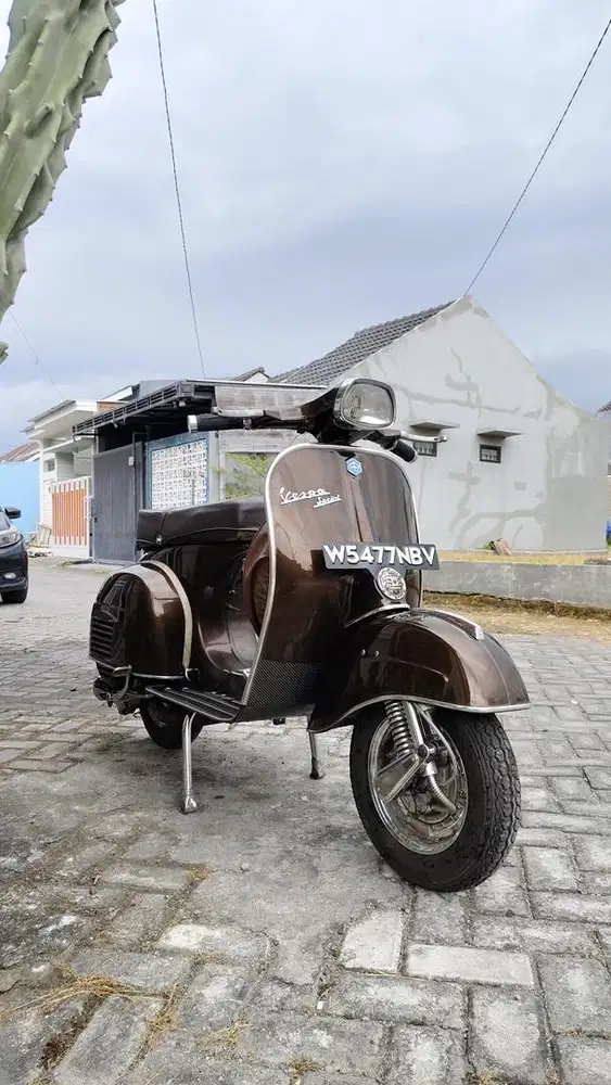 vespa sprint tahun 1977