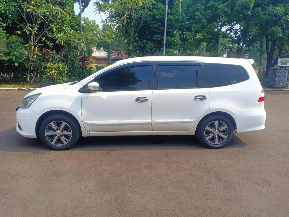 Nissan Grand livina 2016 Bensin