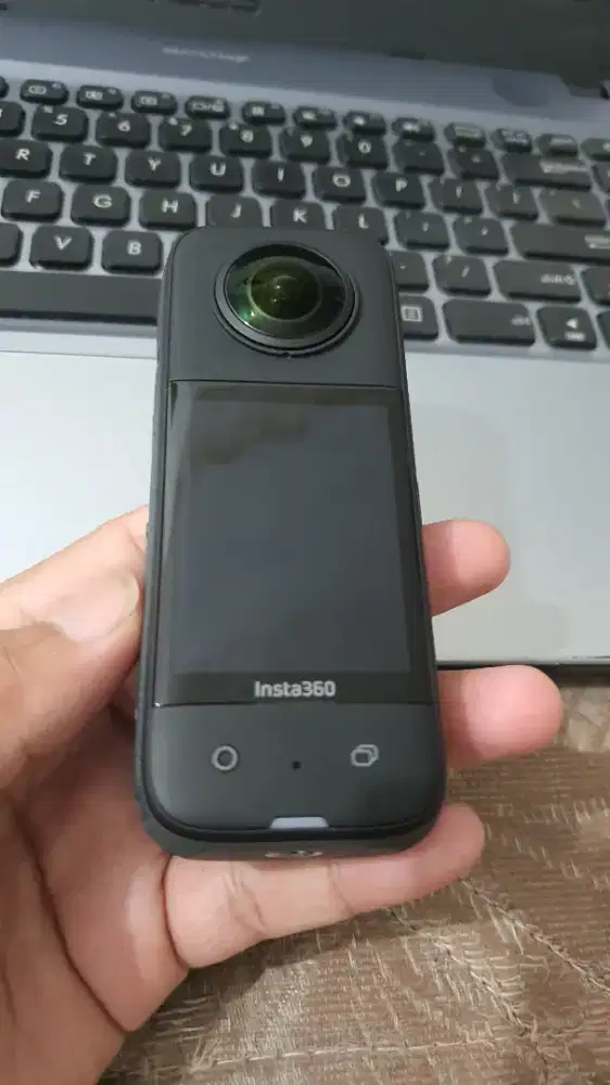 KAMERA INSTA 360 X3