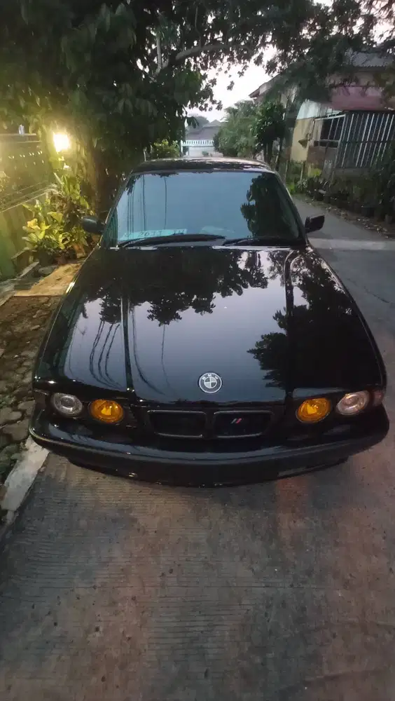 Jual Bmw 530i 1993