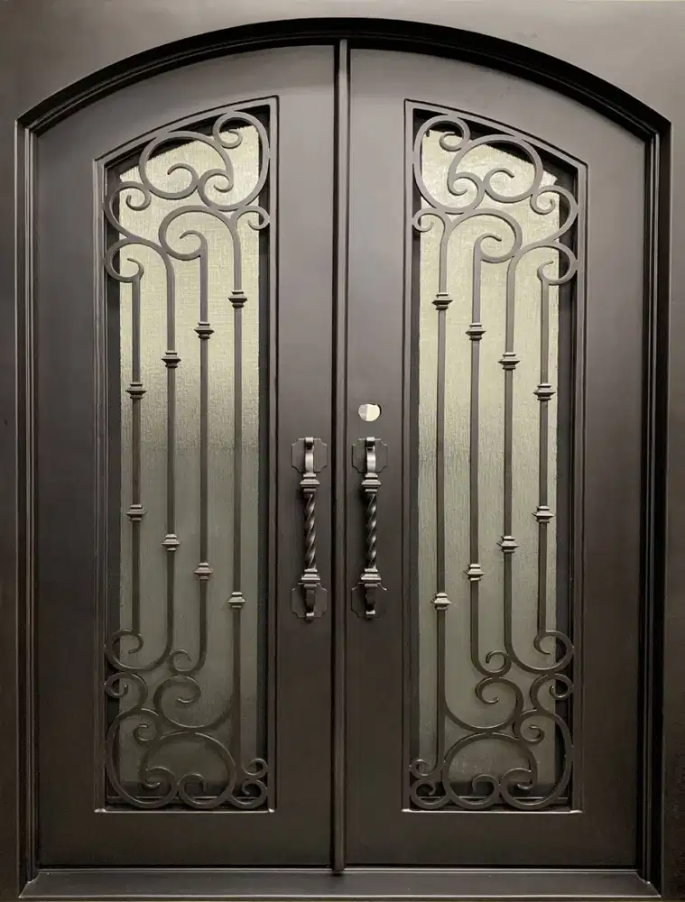 pintu besi tempa mewah