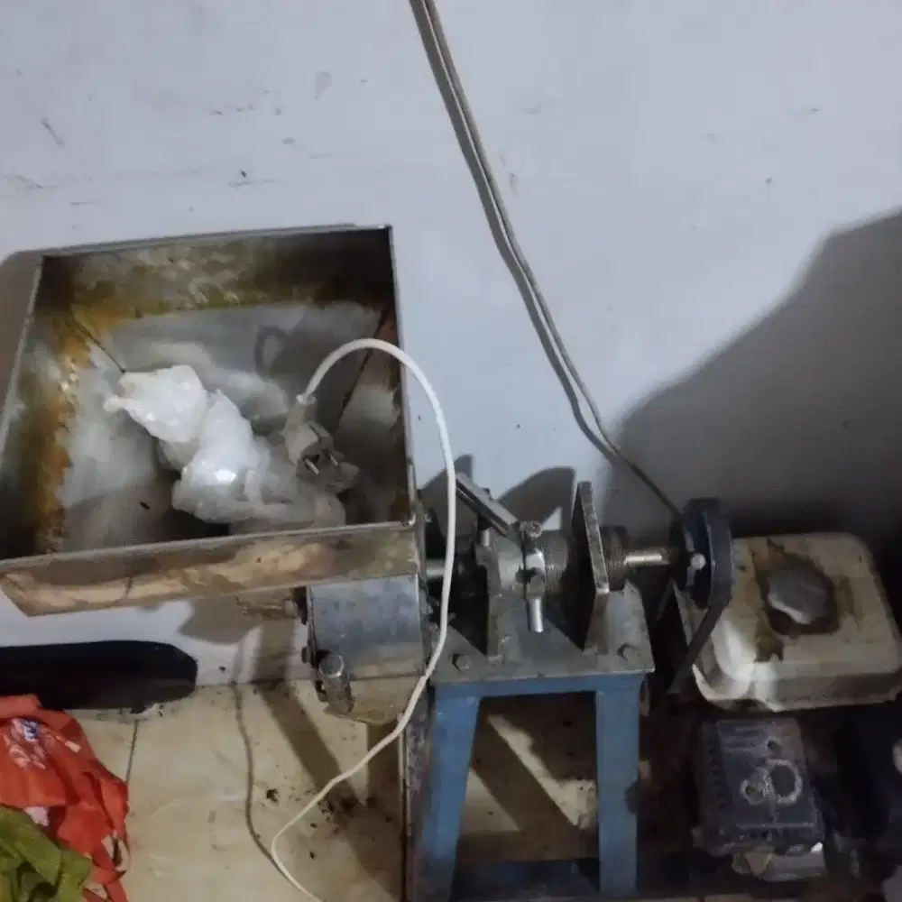 Mesin giling bumbu