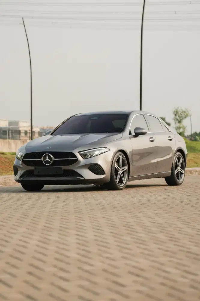 Mercedes Benz A200 1.3 Progressive Line Sedan Panoramic 2023