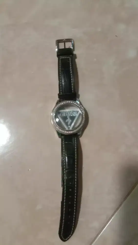 Jam GUESS  Ori JAPAN kulit Ular Pria / Wanita NEGO