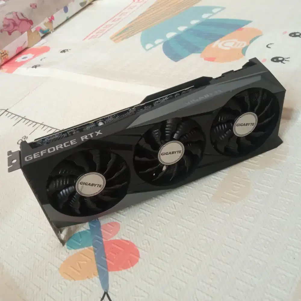 Gigabyte nVidia RTX 3070 • 8GB 256bit GDDR6