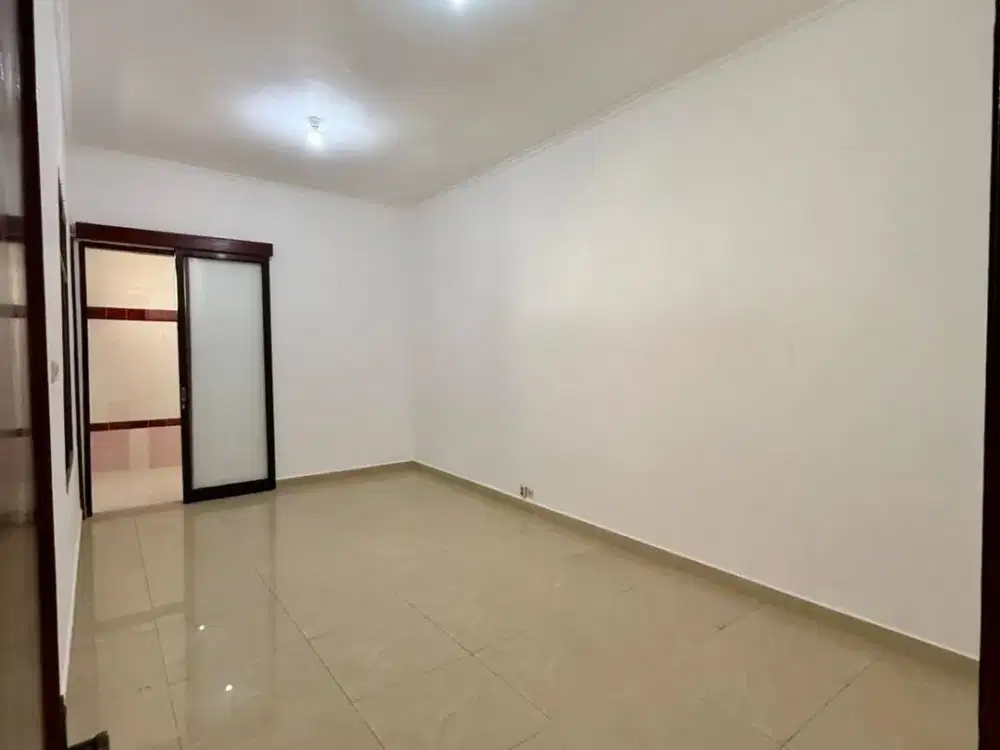 DISEWAKAN RUMAH PONDOK NIRWANA BARUK UTARA