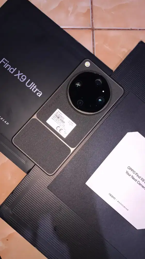 Oppo Find X9 Ultra 512GB free Travel kit