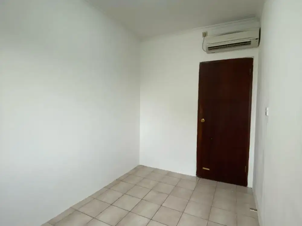 2BR unfurnish view pool lt rendah Apt.Mediterania Garden Res 1 Tanjung Duren