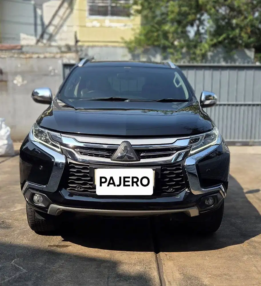 DiJUAL Mobil PAJERO SPORT DAKAR 4X2 HITAM 2018 SERVICE RECORD