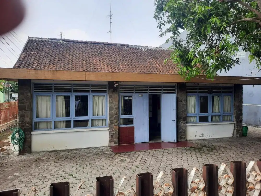 Dijual Tanah pekarangan BONUS Rumah
