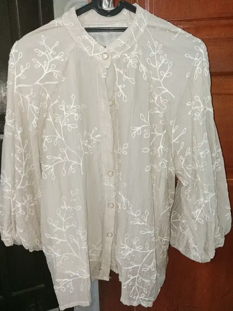BLOUSE WANITA JUMBO KEKINIAN