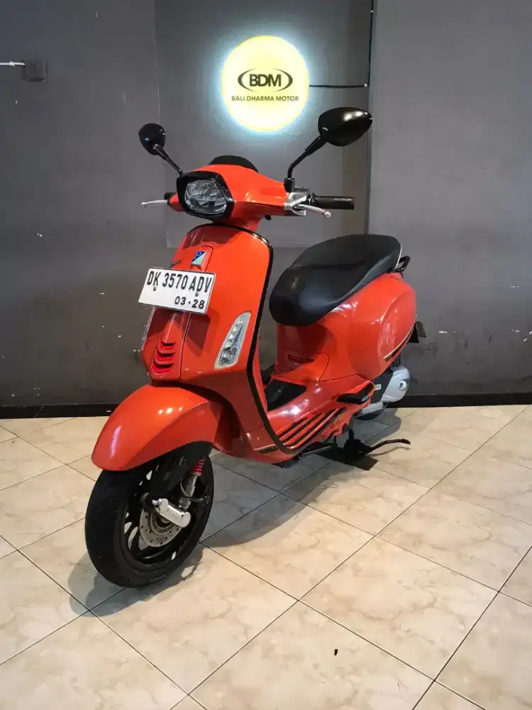 DP 3,5 JT / BUNGA MENURUN 2% / YAMAHA NMAX TAHUN 2023