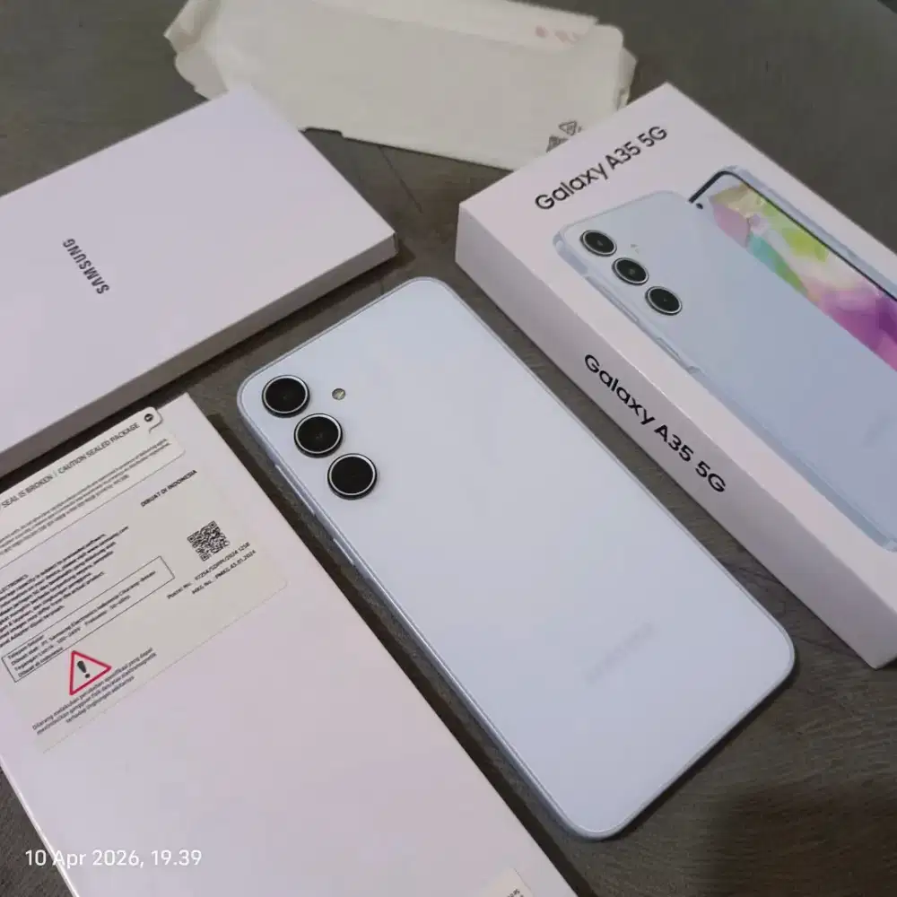 Mau jual Samsung A lengkappp eks garansi sein